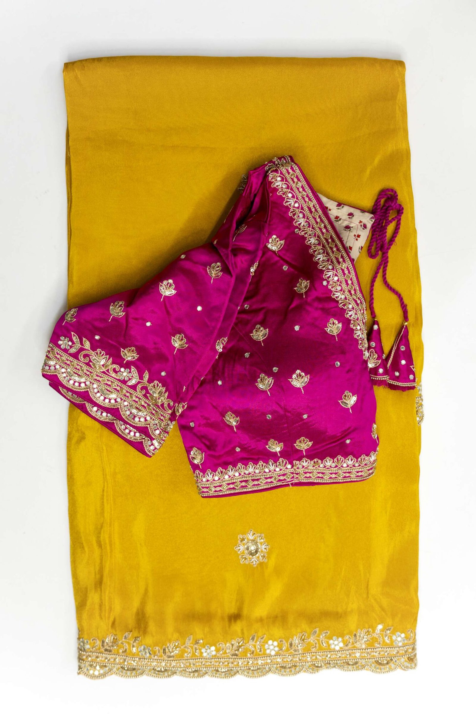 1 PIECE SAREE WITH READYMADE BLOUSE
