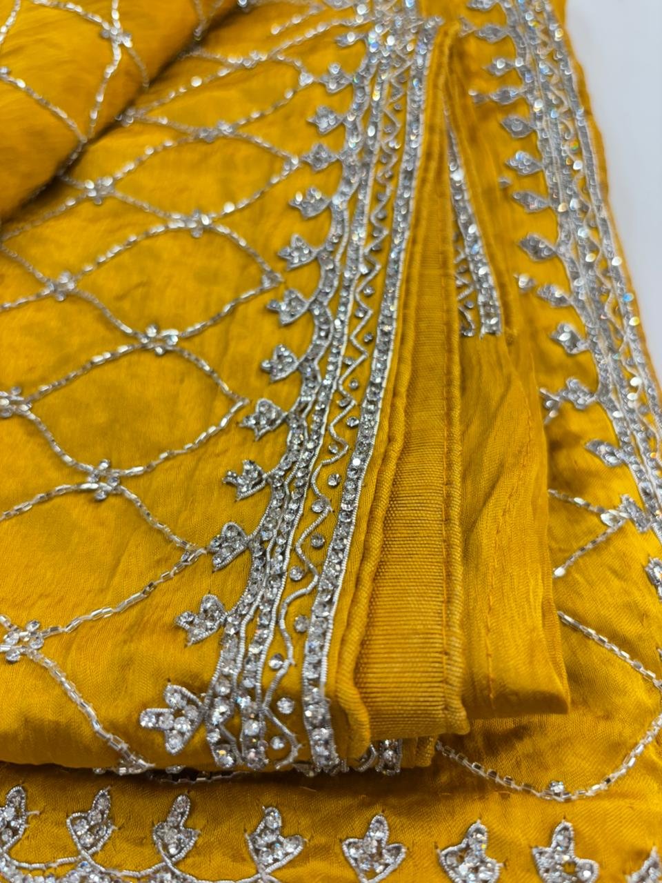 1 PIECE SAREE WITH BLOUSE PIECE - Image 5