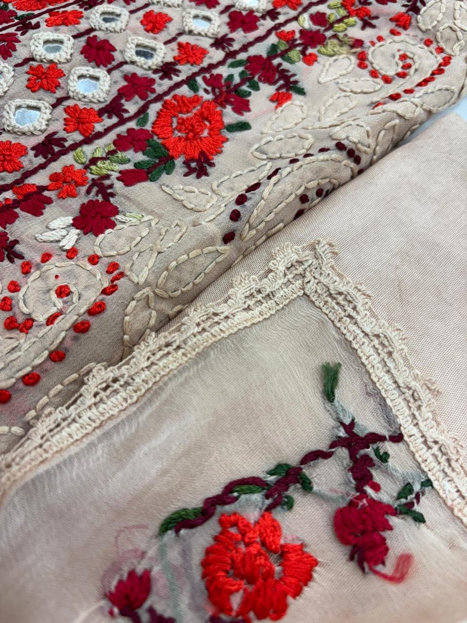 GEORGETTE SUIT - Image 3